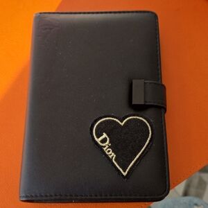 Dior Agenda